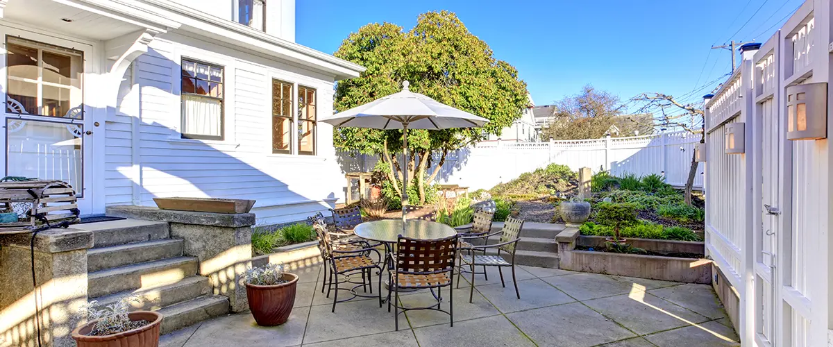 stone paver patio